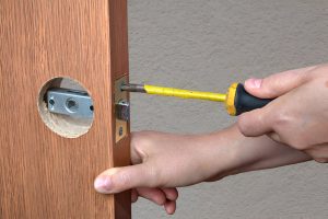 London locksmith carrying out a lock change in Pimlico and Belgravia