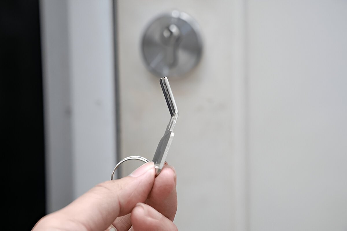 Snapped keys