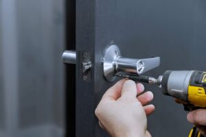 Locksmith fitting new locks for a tenancy in Chelsea and Belgravia