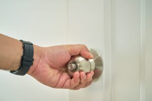 Local locksmith at a South Kensington building SW7