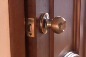 Reliable locksmith for a tenancy changeover in South Kensington